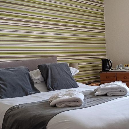 Crown Hotel Langholm ภายนอก รูปภาพ